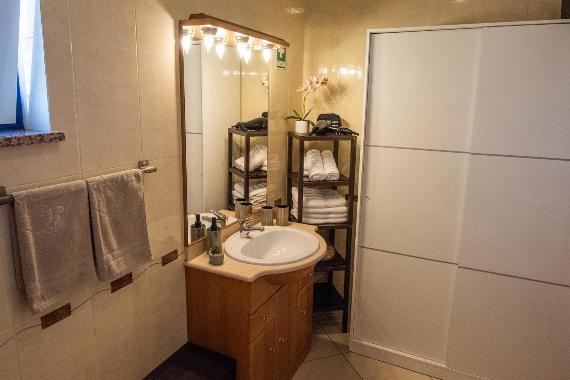 Charm Apartment T2 All With Big Terrace Albufeira Self Check-In Ngoại thất bức ảnh