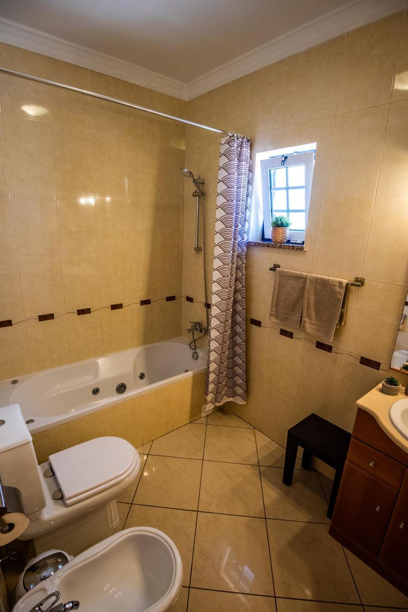 Charm Apartment T2 All With Big Terrace Albufeira Self Check-In Ngoại thất bức ảnh