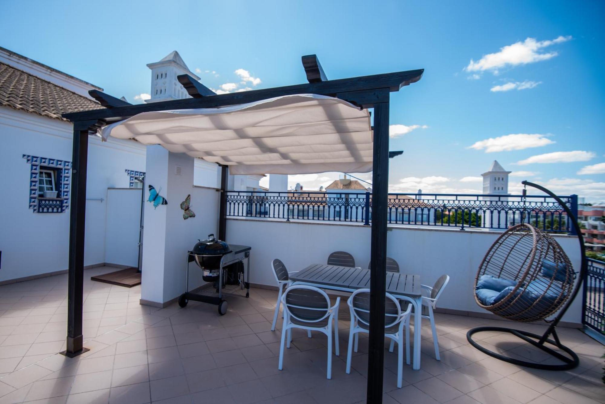 Charm Apartment T2 All With Big Terrace Albufeira Self Check-In Ngoại thất bức ảnh